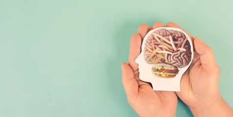 Deurstickers Brain made from fast food, like a hamburger, unhealthy eating and lifestyle, risk for obesity and diabetes  © Berit Kessler