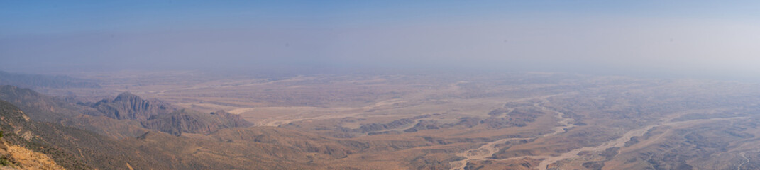 Fototapeta na wymiar Jabal Samhan with majestic mountain range