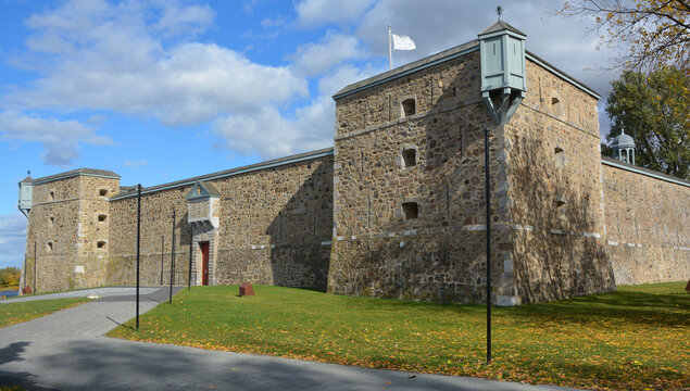  Fort Chambly is a historic fort in La Vallee-du-Richelieu Regional County Municipality, Quebec. The fort is designated as a National Historic Site of Canada