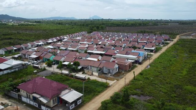 Closely arranged subsidized housing