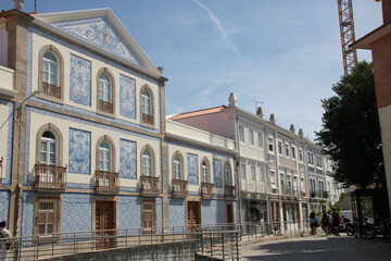 Aveiro beautiful facades decorated with blue tiles - 703755483
