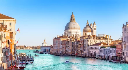 Foto op Plexiglas Gondels Beautiful view of Grand Canal and Basilica Santa Maria della Salute in Venice, Italy.