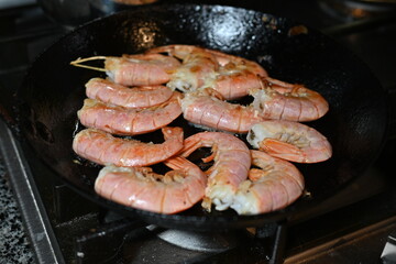 pan fried shrimp, cooking king prawn tails 