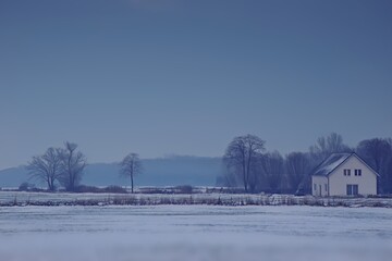 Zimowe, wiejskie scenerie 