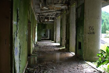 Fototapeta premium old abandoned hotel