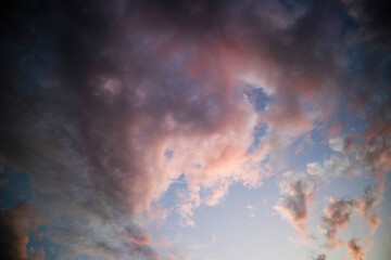 Photographic documentation of clouds at sunset