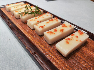 Steamed rice cake with sweet Osmanthus taste