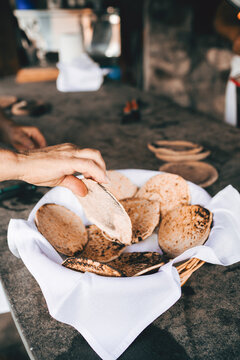 panigaccio, pane tradizionale della Lunigiana, Massa Carrara