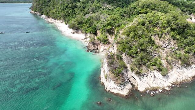 Capturing the Coastal Splendor: Stunning Photos of Playa Quesera, Costa Rica's Serene Seaside Beauty