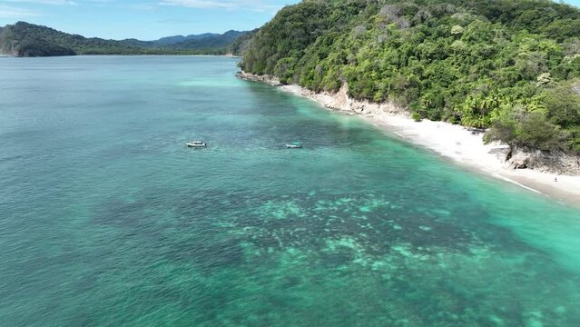 Capturing the Coastal Splendor: Stunning Photos of Playa Quesera, Costa Rica's Serene Seaside Beauty
