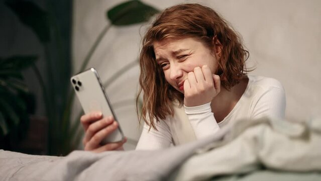 Dating Profiles For Females He Swiped Right Now What Your Profile Got Him Hooked - g5f8ybn