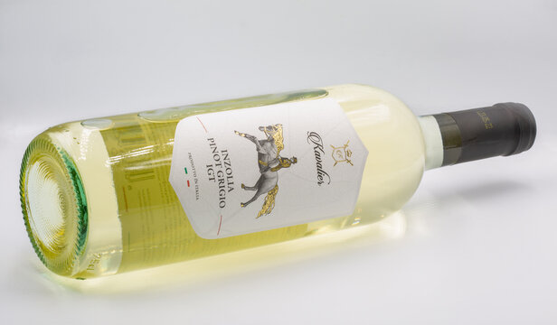 Kavalier Inzolia Pinot Grigio Italian white dry wine bottle closeup.