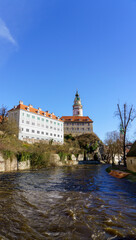 Fototapeta na wymiar State castle and castle Cesky Krumlov 