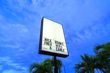 Nice rooms free Wi-Fi and cable motel sign