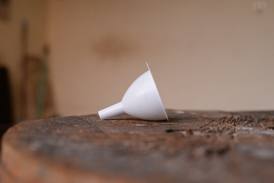 Funil de cozinha branco