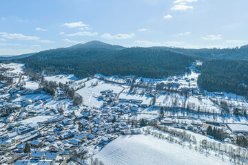 Kalter, sonniger Wintertag in der Region Bodenmais im Bayerischen Wald