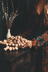 Black atmospheric composition of walnuts
