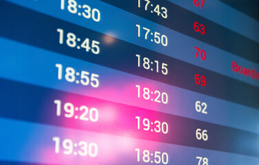 Obraz premium Close up of flight information board
