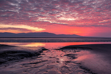 Fototapeta na wymiar Gorgeous Sunrise at Blackrock Beach, Dundalk, County Louth, Ireland 
