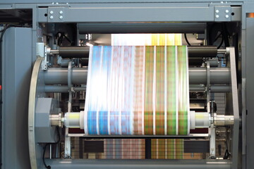 Output rolls of rotogravure printing machine