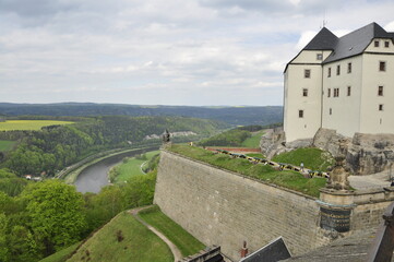 Zamek w Niemczech, średniowieczna budowa i forteca - obrazy, fototapety, plakaty