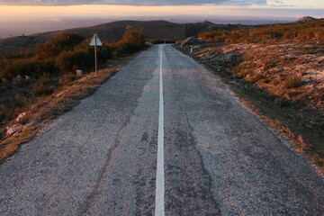 road to the mountains