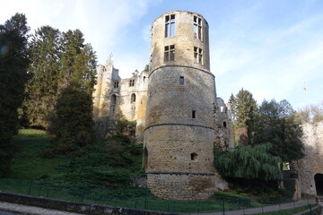 Fototapeta na wymiar Burg Beaufort in Luxemburg
