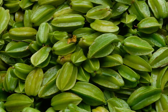 A stack of start fruit.
