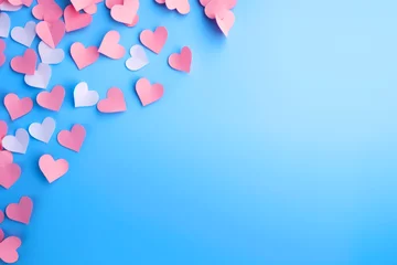 Fotobehang Tarjeta de San Valentín con corazones de papel y fondo azul. © ACG Visual