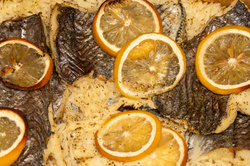 pieczona ryba z ryżem i cytryną, baked fish with rice and lemon - obrazy, fototapety, plakaty