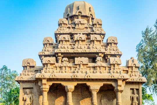 Pancha Five Rathas ancient complex, Mahabalipuram, Tondaimandalam region, Tamil Nadu, South India