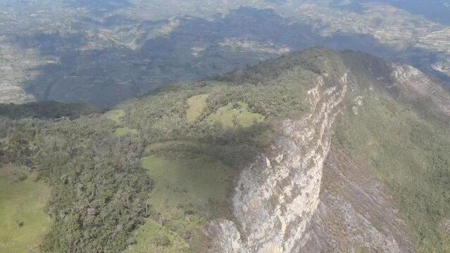 The best of Peru: Revash Mausoleum in Amazonas - Per&uacute;