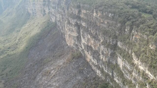 The best of Peru: Revash Mausoleum in Amazonas - Per&uacute;