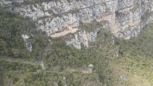 The best of Peru: Revash Mausoleum in Amazonas - Per&uacute;