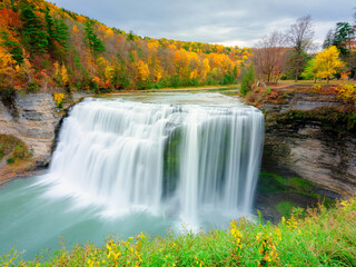 Letchworth State Park Middle falls in  Autumn