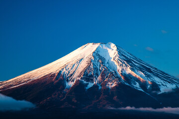 忍野村から富士山 © 文明 金本