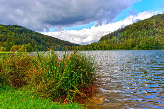 Marbach-Stausee im Odenwaldkreis (Hessen, Deutschland)