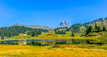 Der Körbersee in Schröcken (Vorarlberg, Österreich) 