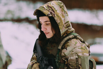 Military training. People training in tactical shooting.