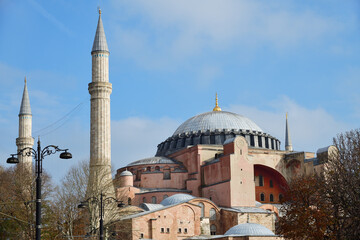 Fototapeta na wymiar Hagia sophia mosque exterior in istanbul turkey