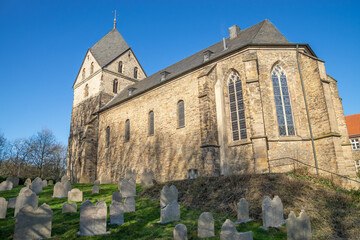 Kirche St. Peter zu Syburg auf der Hohensyburg in Dortmund, Nordrhein-Westfalen, Deutschland