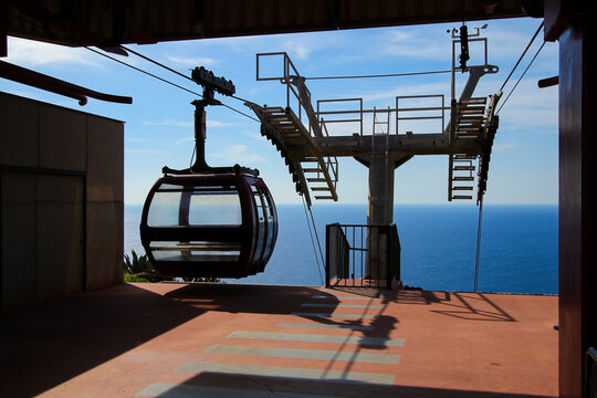 Cable-car gondola at the upper station of the Cristo Rei cableway on the Cape of Garajau in Cani&ccedil;o near Funchal on Madeira Island (Portugal) in the Atlantic Ocean