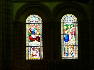 Deux vitraux d'église