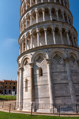 Fototapeta na wymiar The famous leaning tower of Pisa