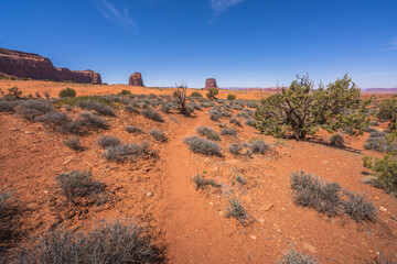 hiking in the monument valley, arizona, usa