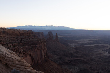 overlook from mesa arch at canyonlands national park 