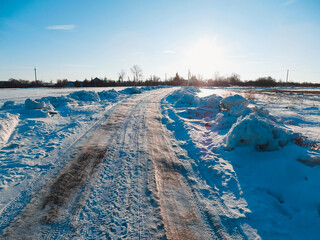 Obraz premium frozen river in winter