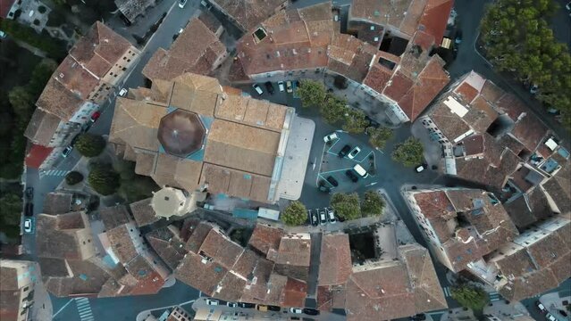Overhead descending shot above the &eacute;glise notre-dame-de-l'assomption de lambesc