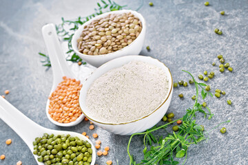 Flour lentil in bowl on stone