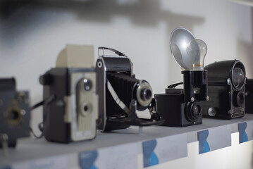 Conjunto (1) de camaras analogas antigüas.